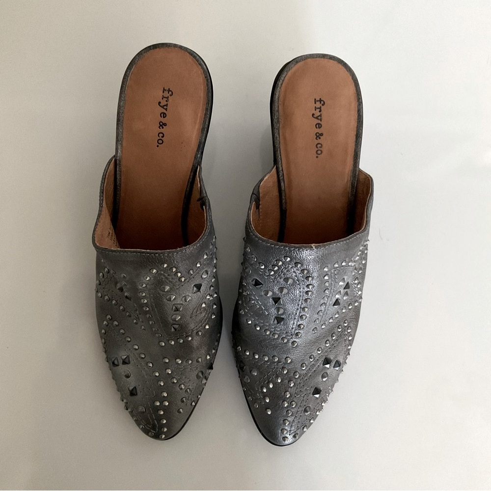 Frye  EUC Phoenix Distressed Leather Studded Mules. Size 10. - Picture 2 of 6